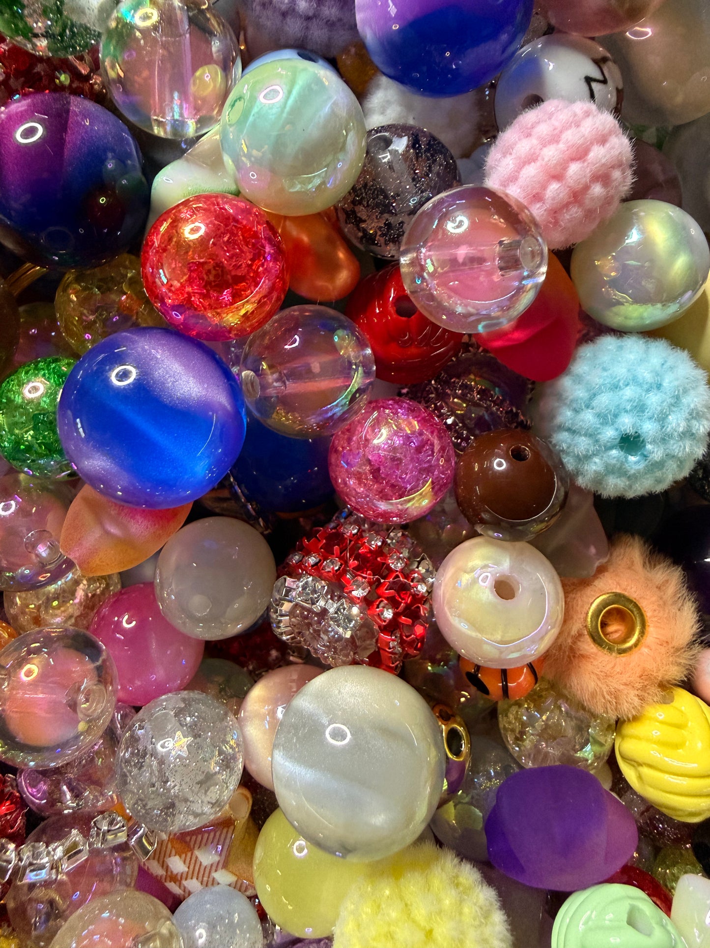 Acrylic Scoop Beads