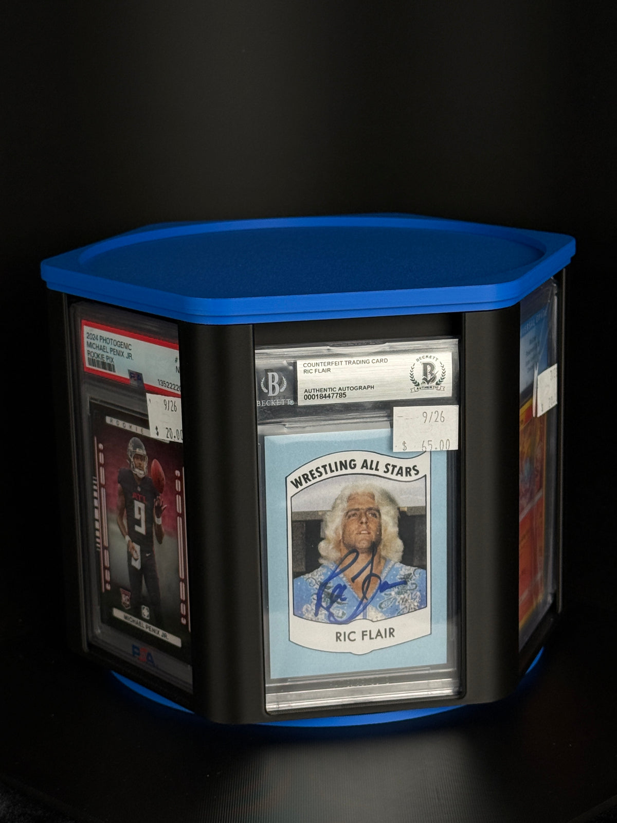 Trading Card Carousel – 3D Printed Rotating Display