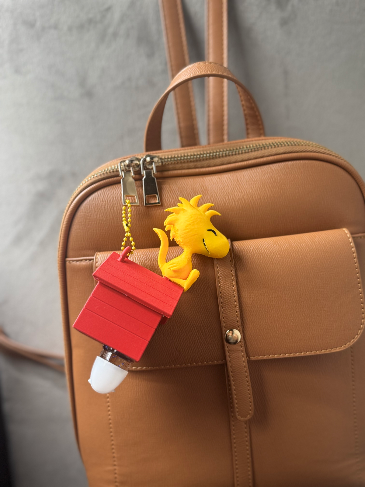 Dog House & Friends / Puffer Jacket Dog PocketBac Holders